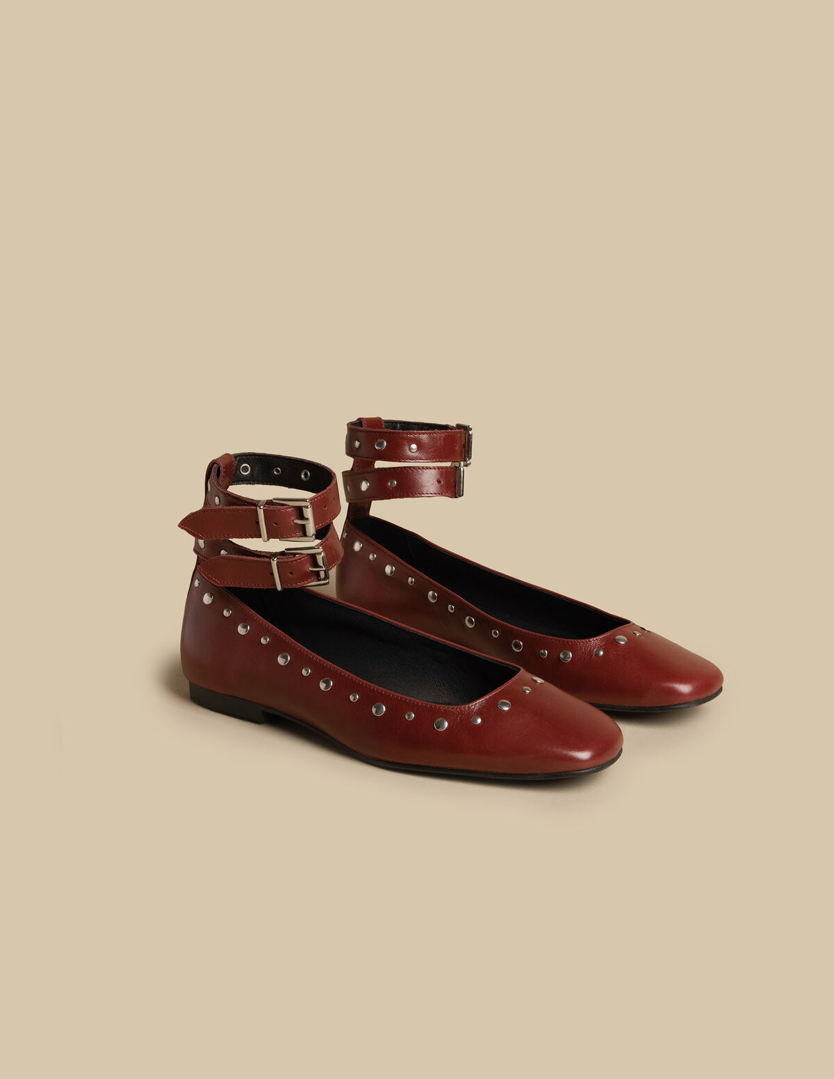 BAILARINA PULSERA TACHUELAS MARRÓN