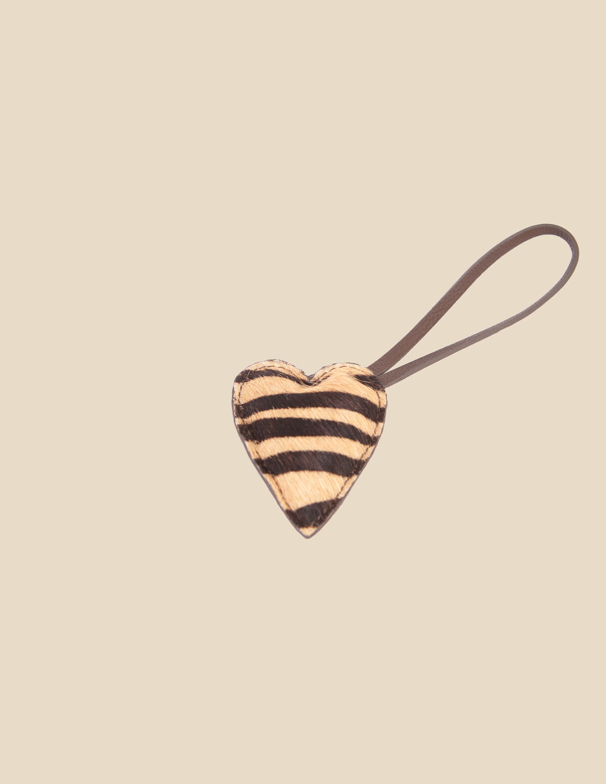 ZEBRA HEART KEYCHAIN
