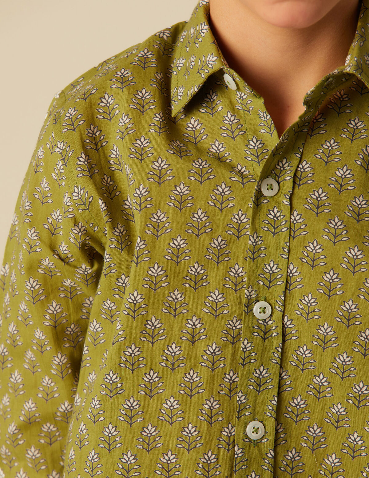 CAMISA BUTI HOJA MORA
