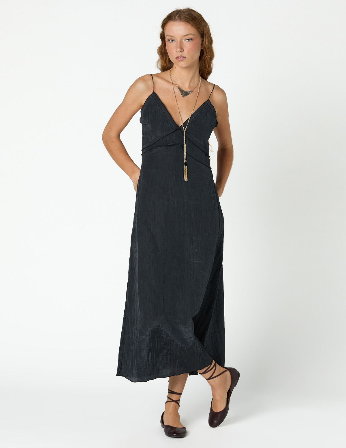 BLACK MIDI SLIP DRESS