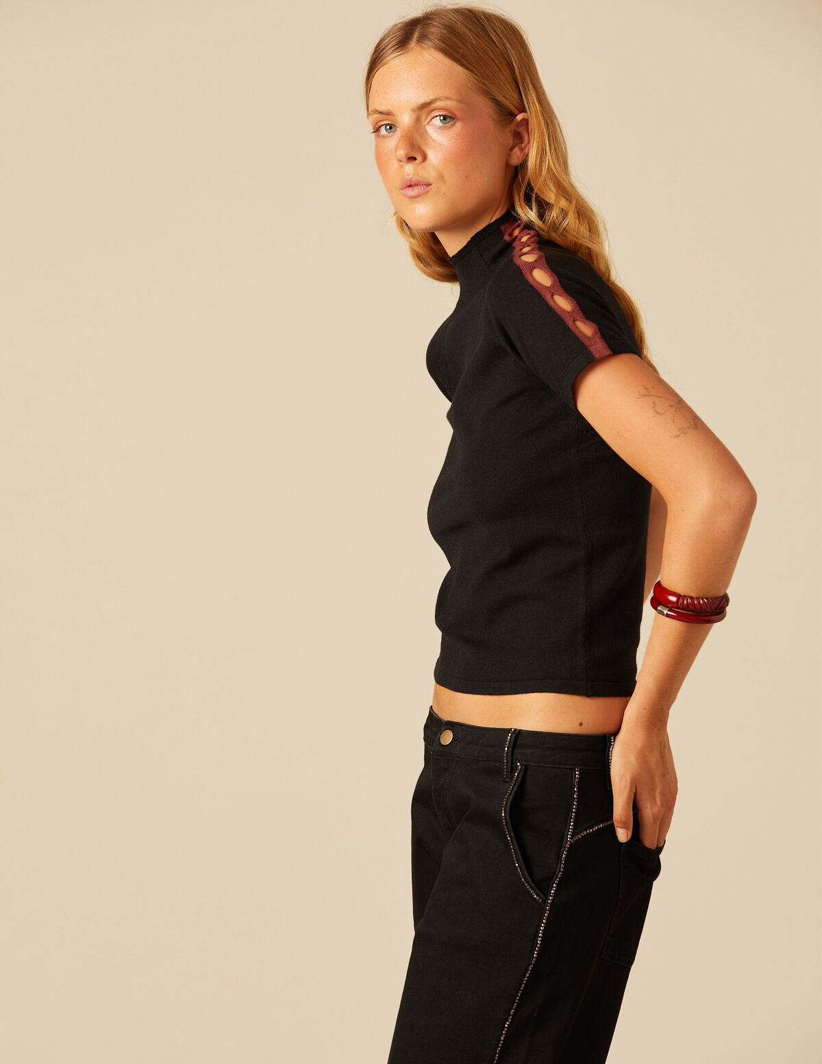 MOOR CUT-OUT TOP
