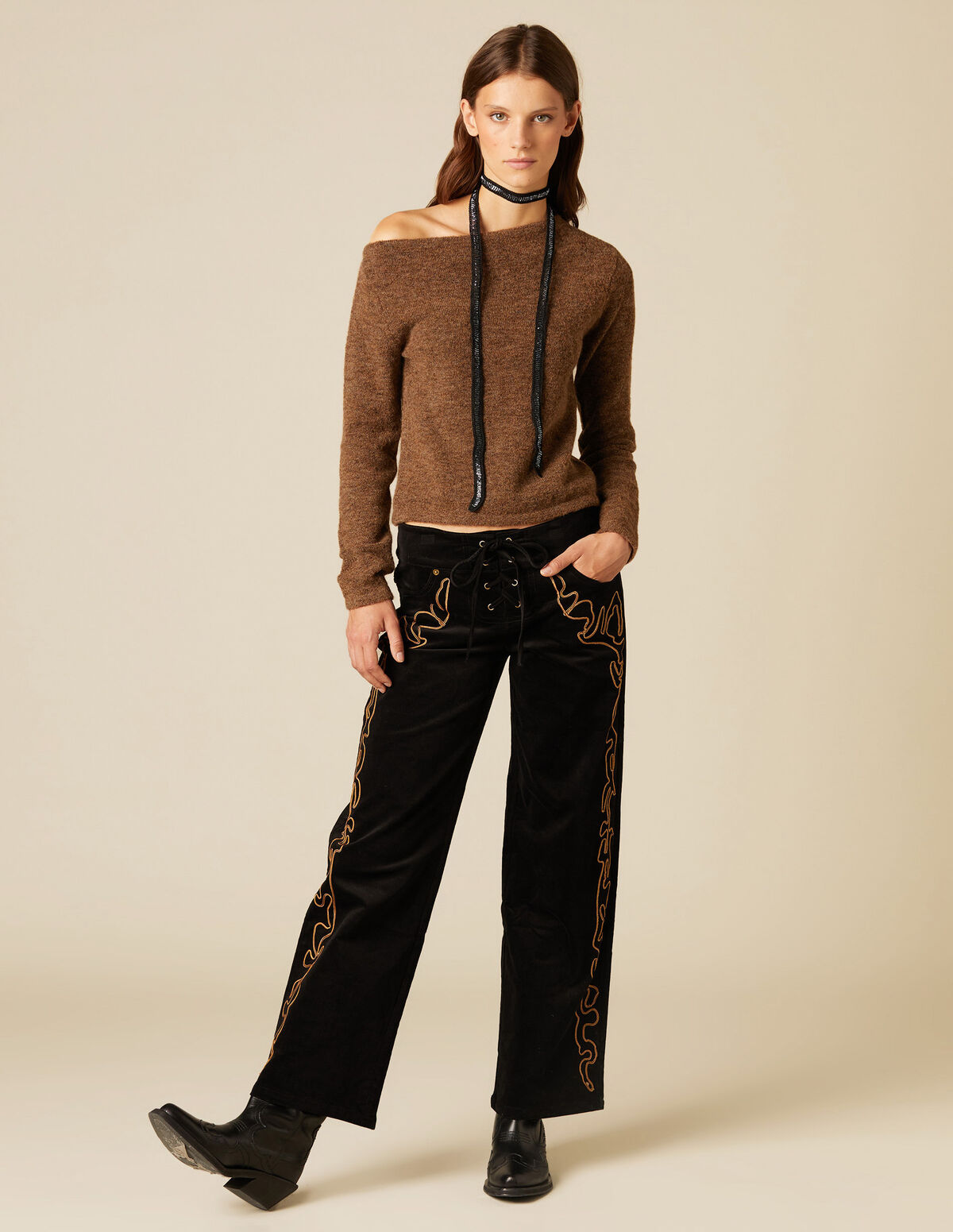 BLACK EMBROIDERED TROUSERS