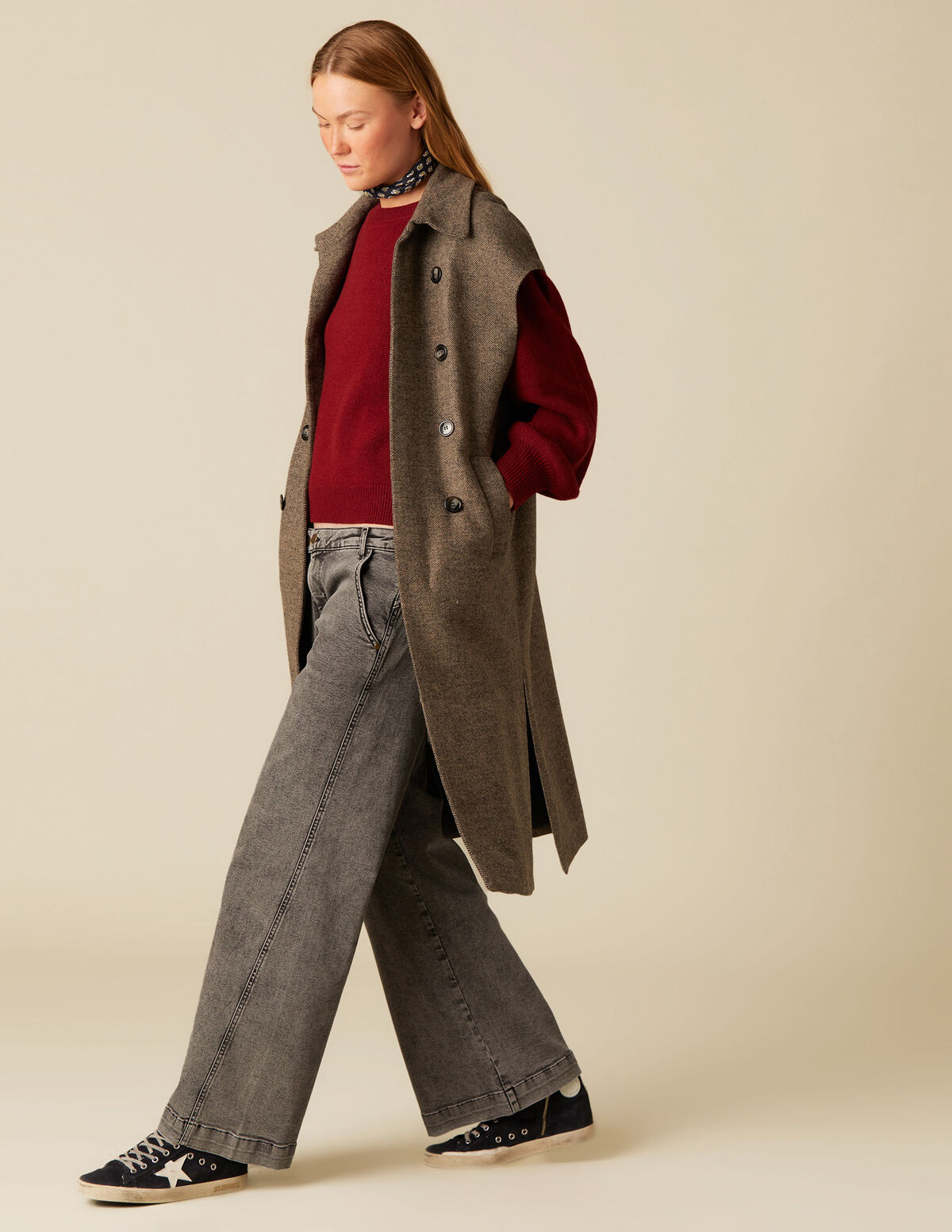 ABRIGO SIN MANGA ESPIGA