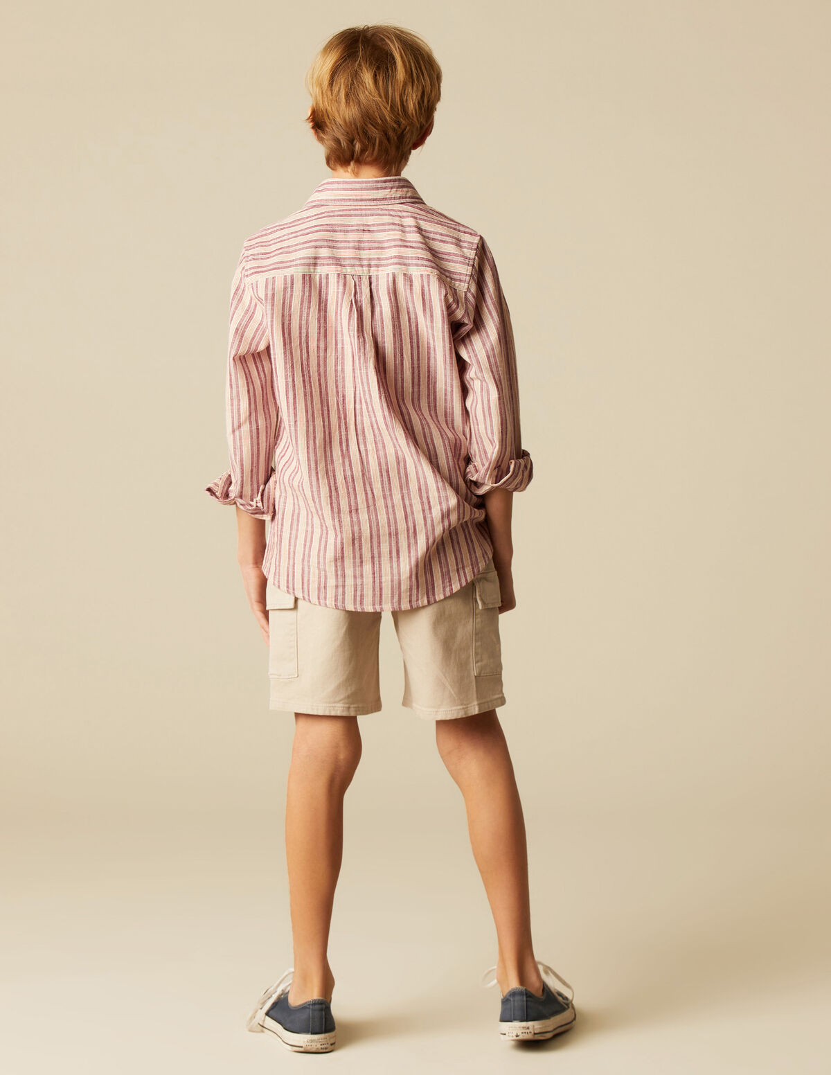CAMISA RAYA GRIS