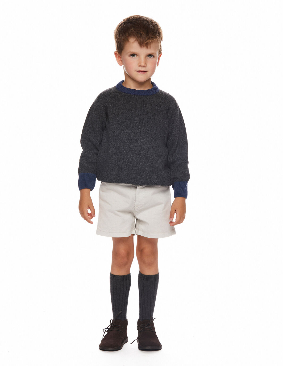 Pantalón chino corto azul oscuro