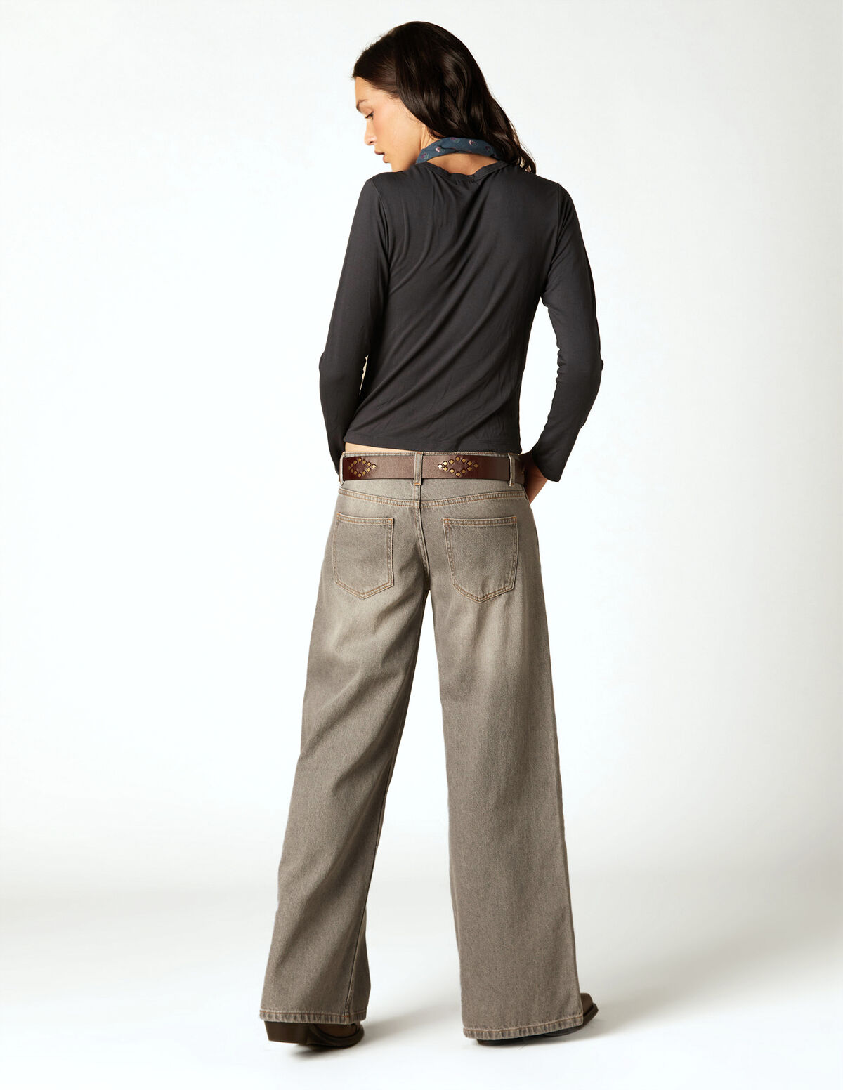 WHITE TROUSERS WITH SIDE BUTTONS