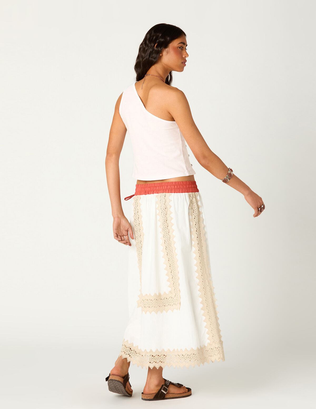 SAIA BRODERIE
