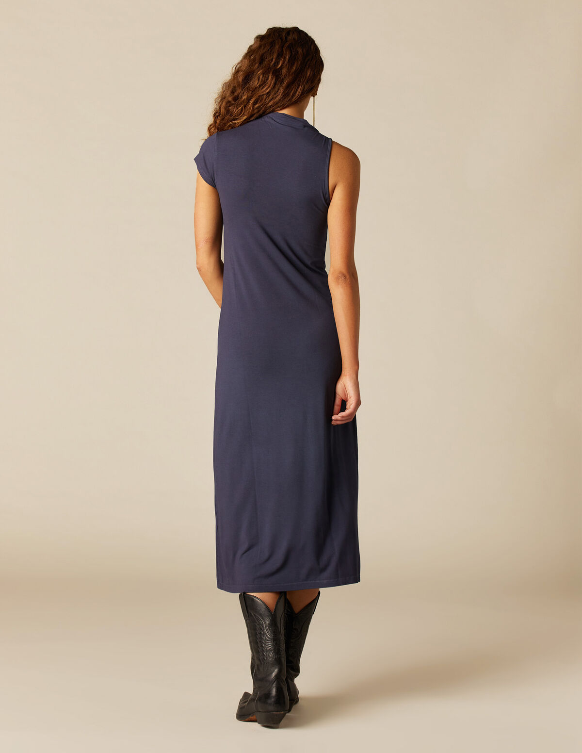 VESTIDO ASSIMÉTRICO AZUL