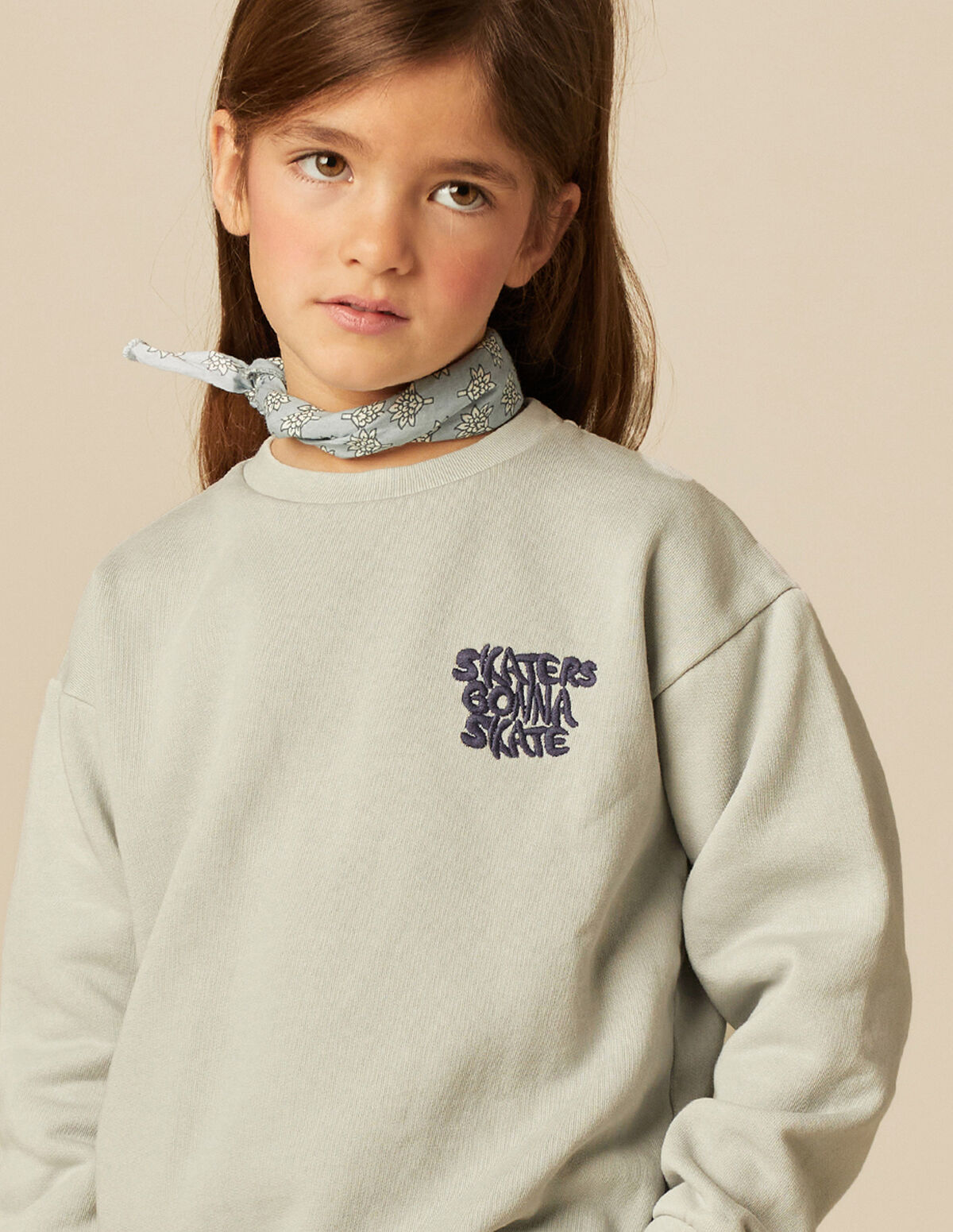 GREY SKATE SWEATSHIRT
