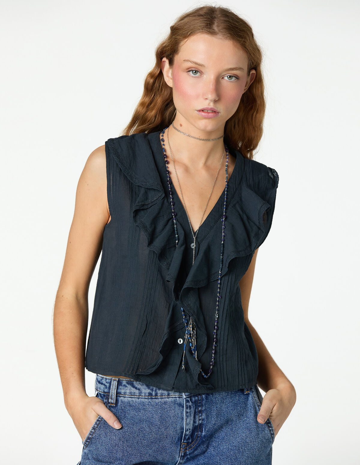 ANTHRACITE SLEEVELESS RUFFLE TOP