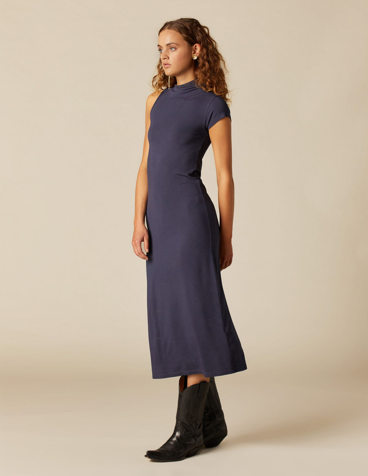 VESTIDO ASSIMÉTRICO AZUL