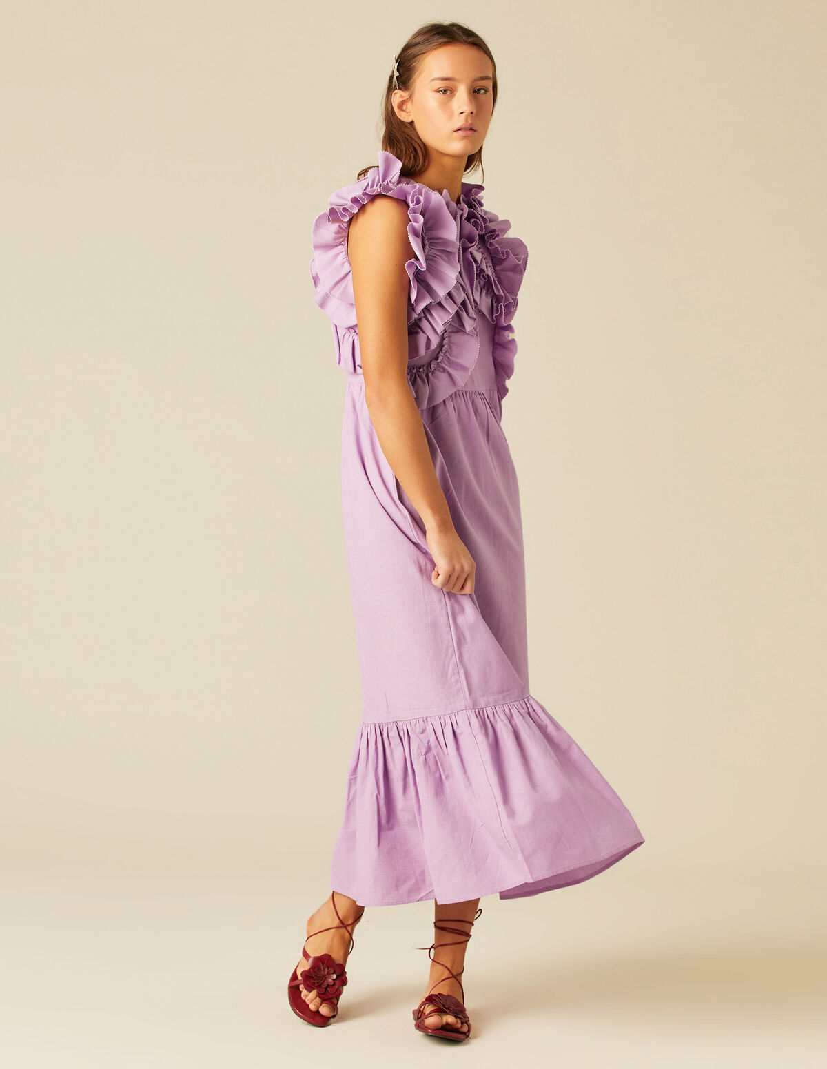 VESTIDO LILA VOLANTES