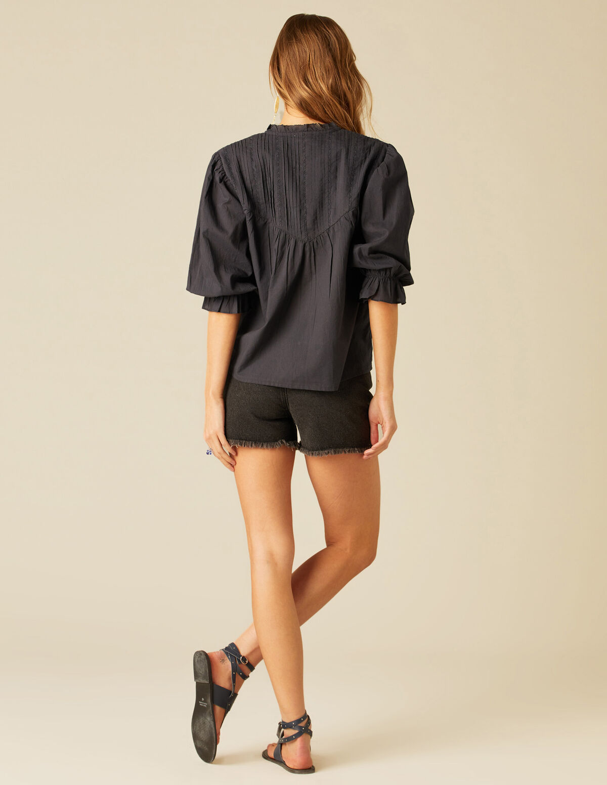 CAMISA ROMANTICA ANTRACITA