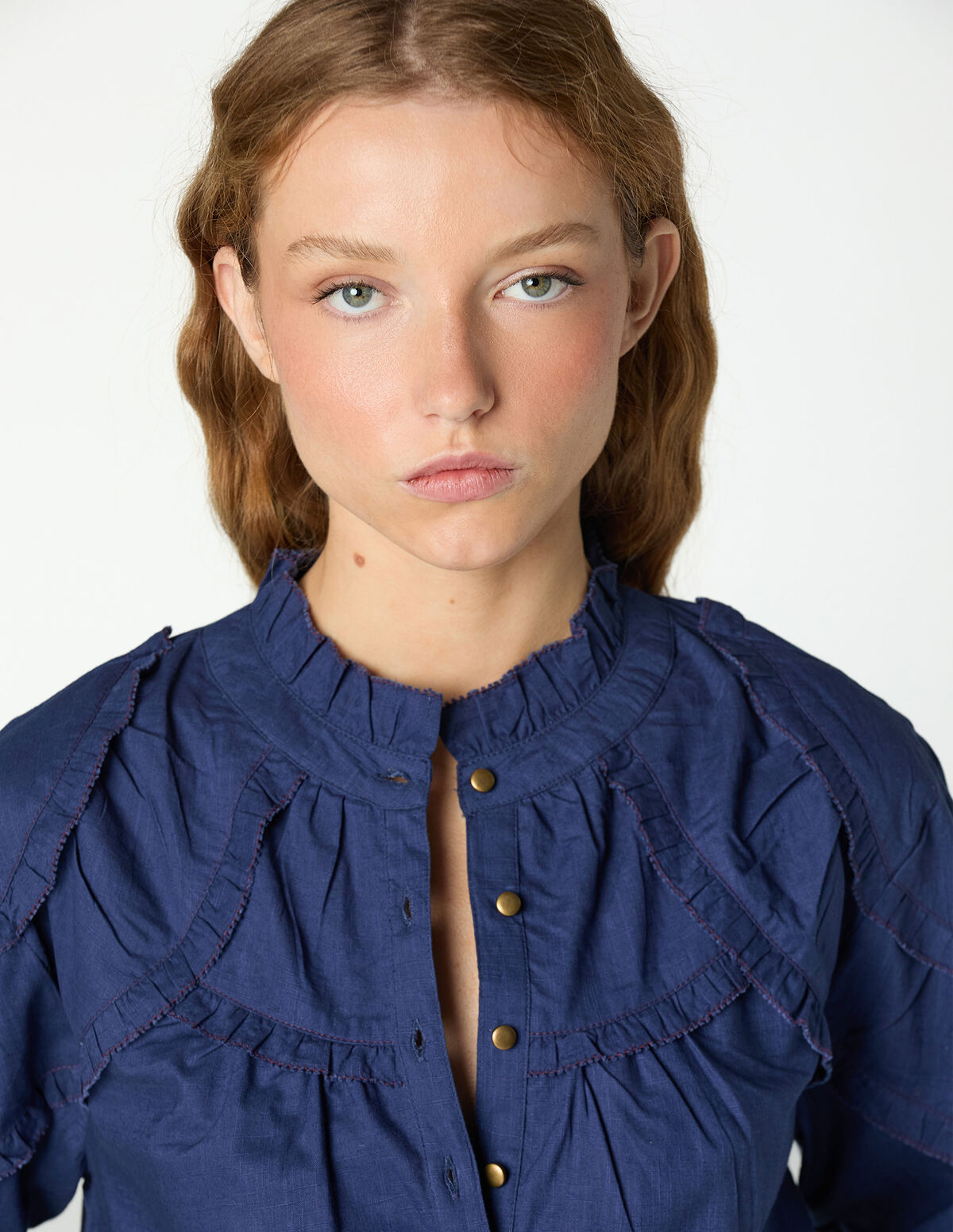 CONTRAST RUFFLE SHIRT