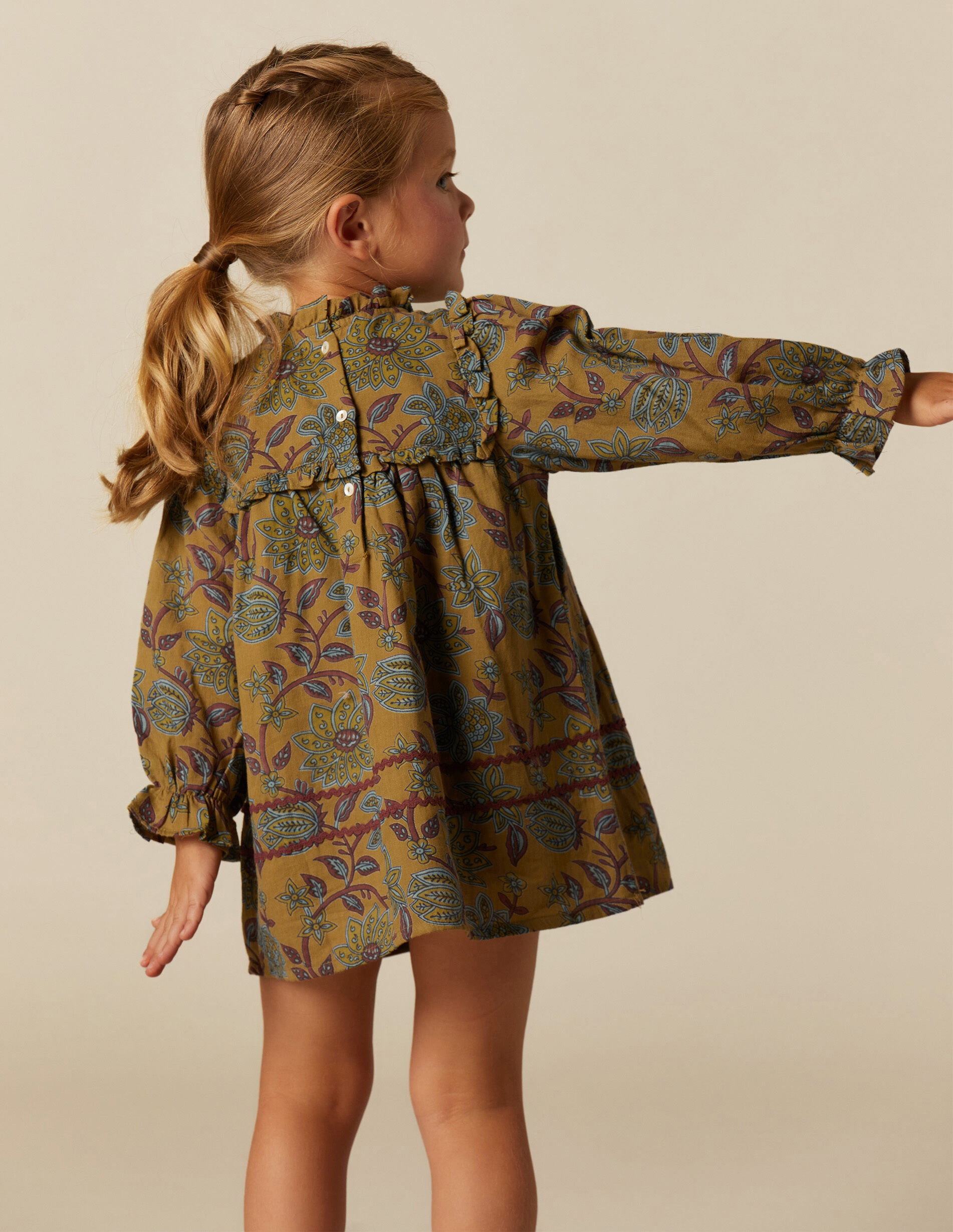 Nicoli vestidos niña deals