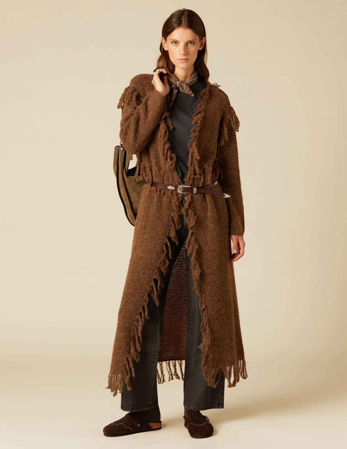 LOOK 2.4