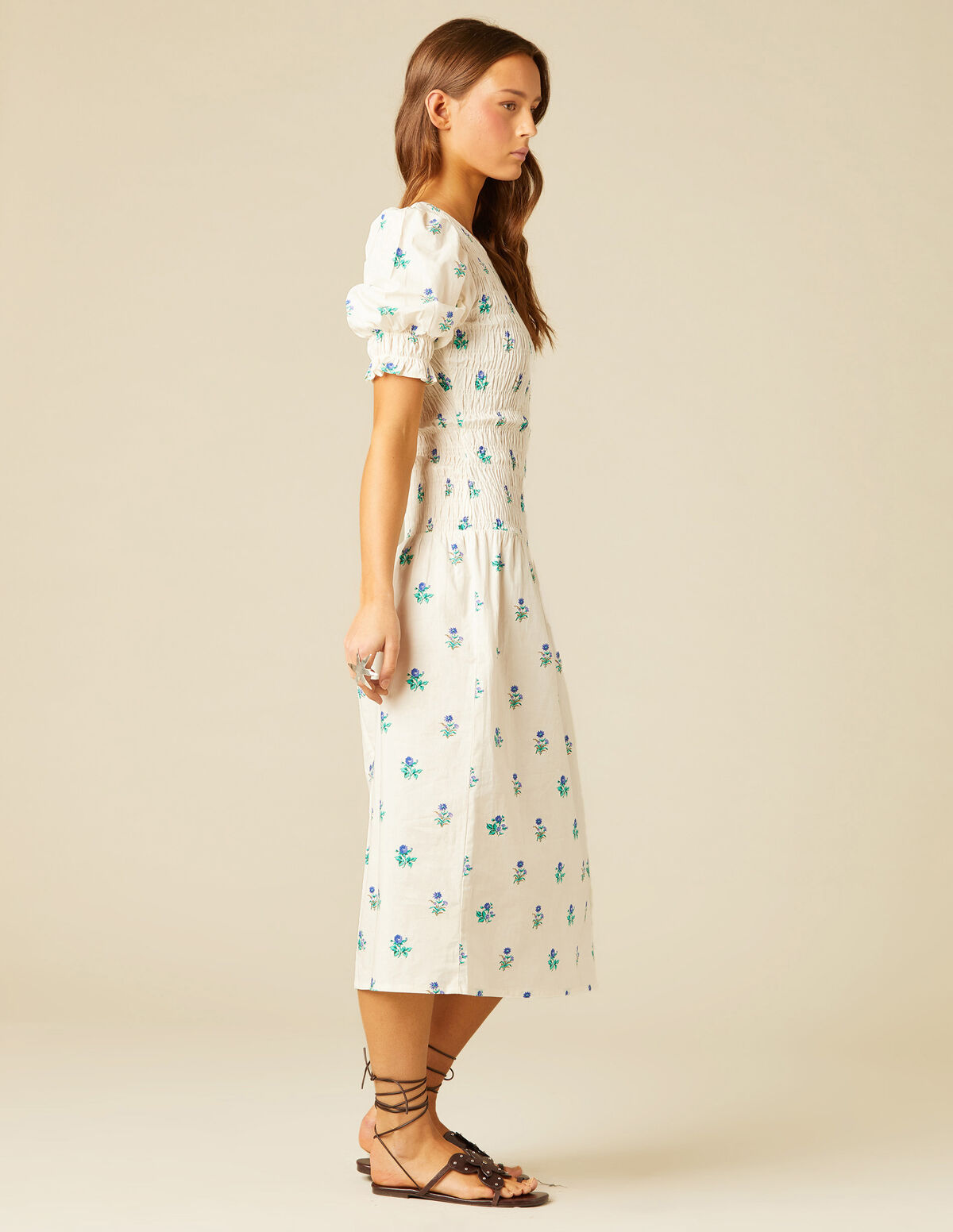 VESTIDO FRUNCES LILA FLOR
