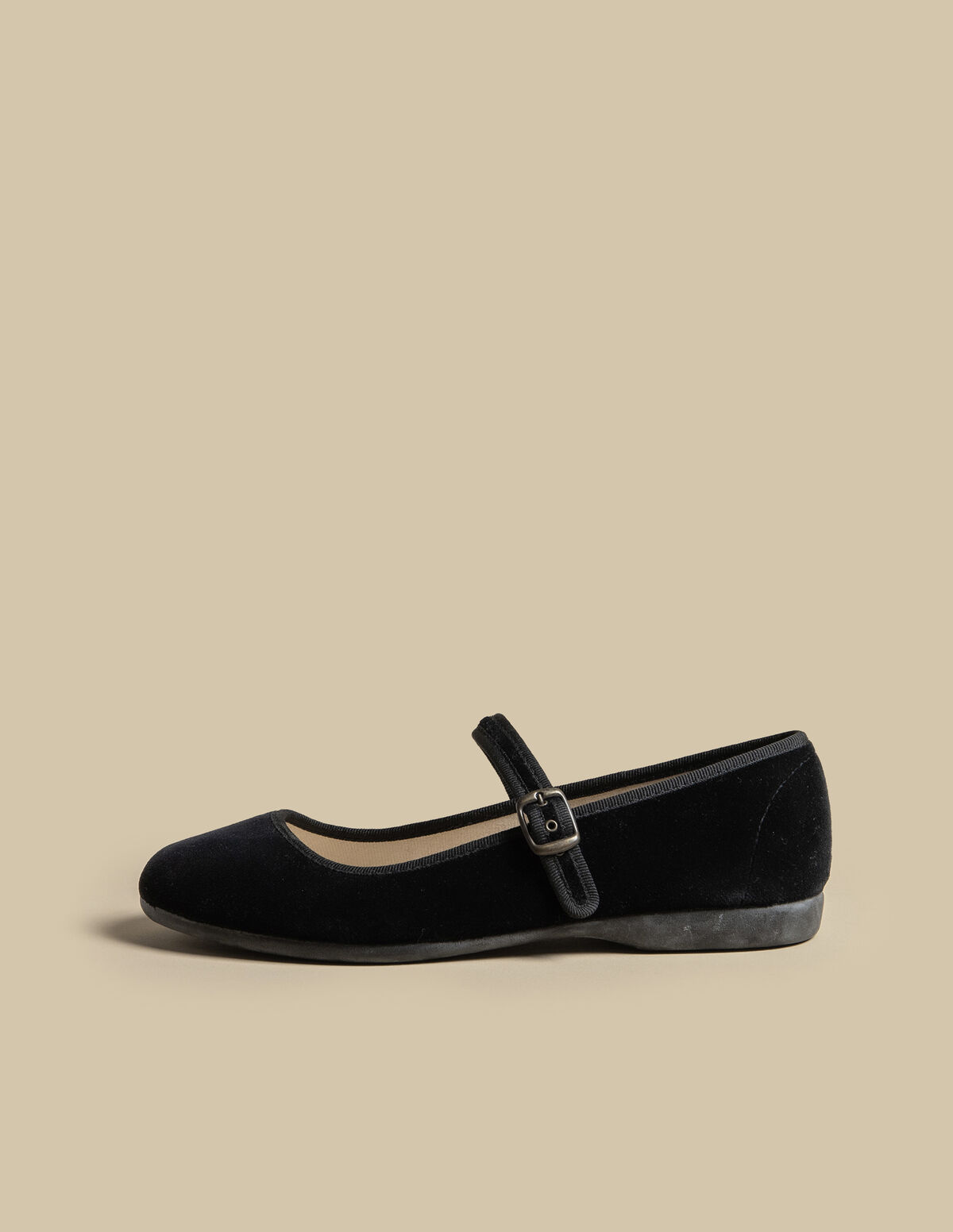 BLACK VELVET CHINAS