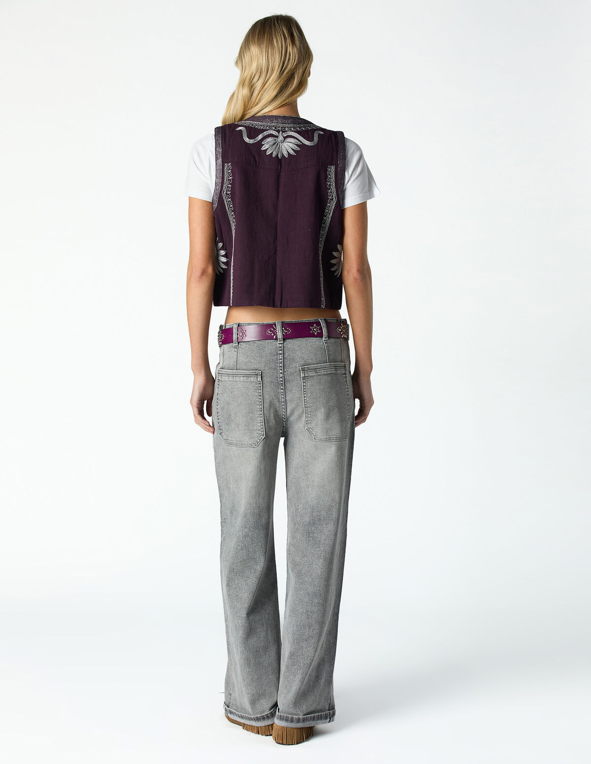 COLETE BORDADOS BRANDY