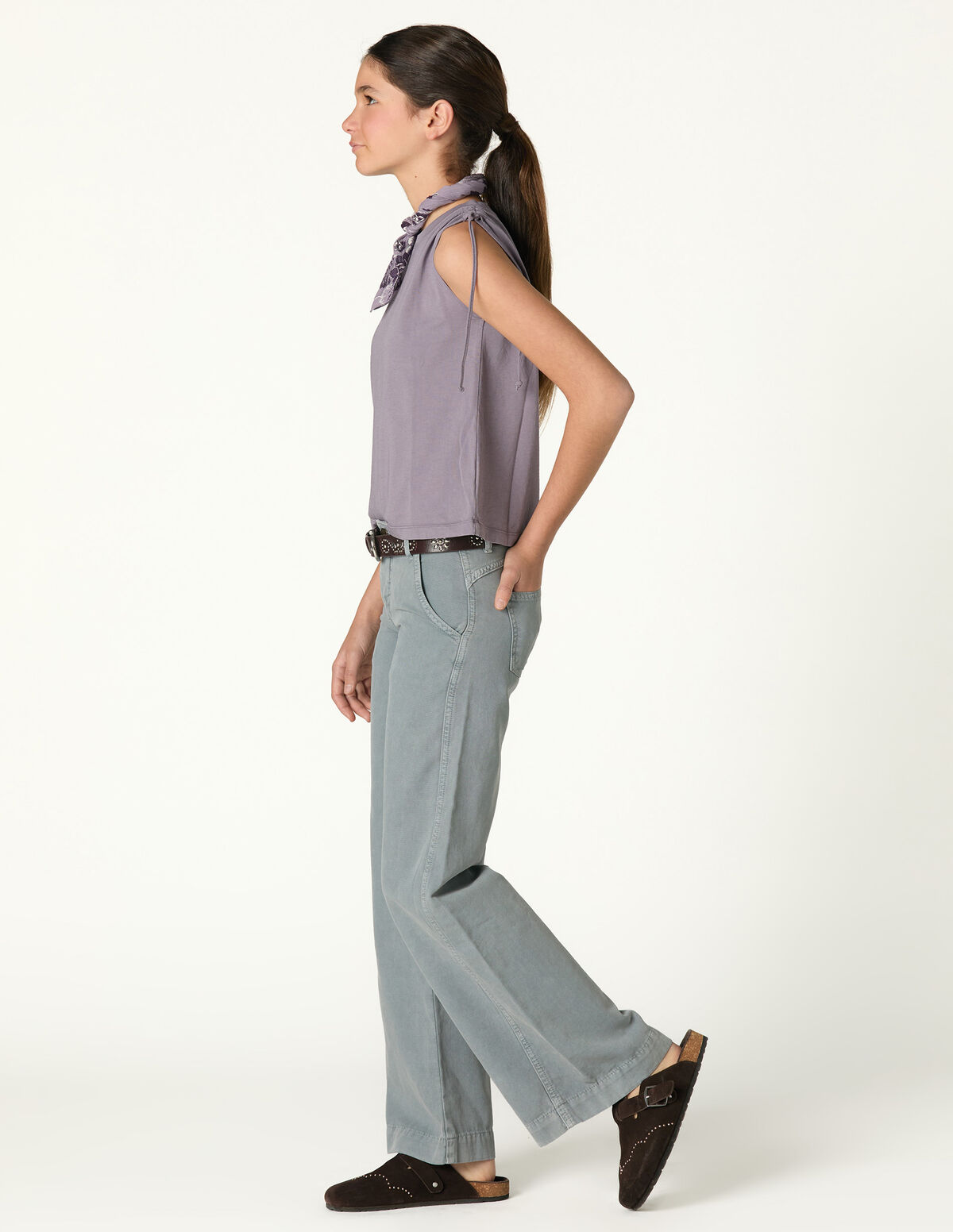 T-SHIRT FRANZIDO OMBRO CINZA-FERRO