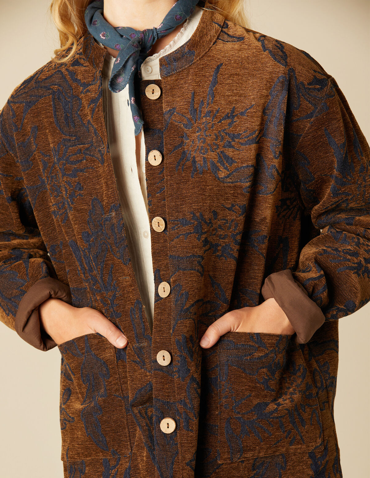 BROWN JACQUARD JACKET