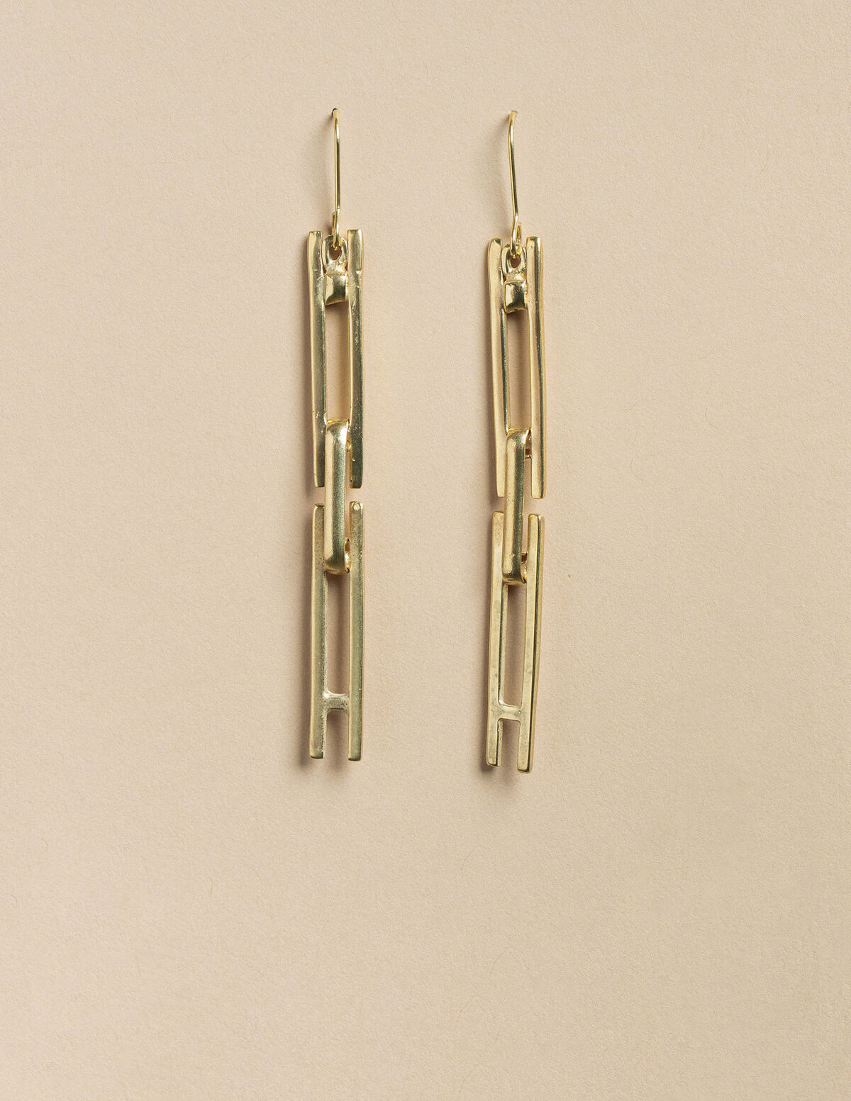 BOUCLES D'OREILLES 'H' DORÉES