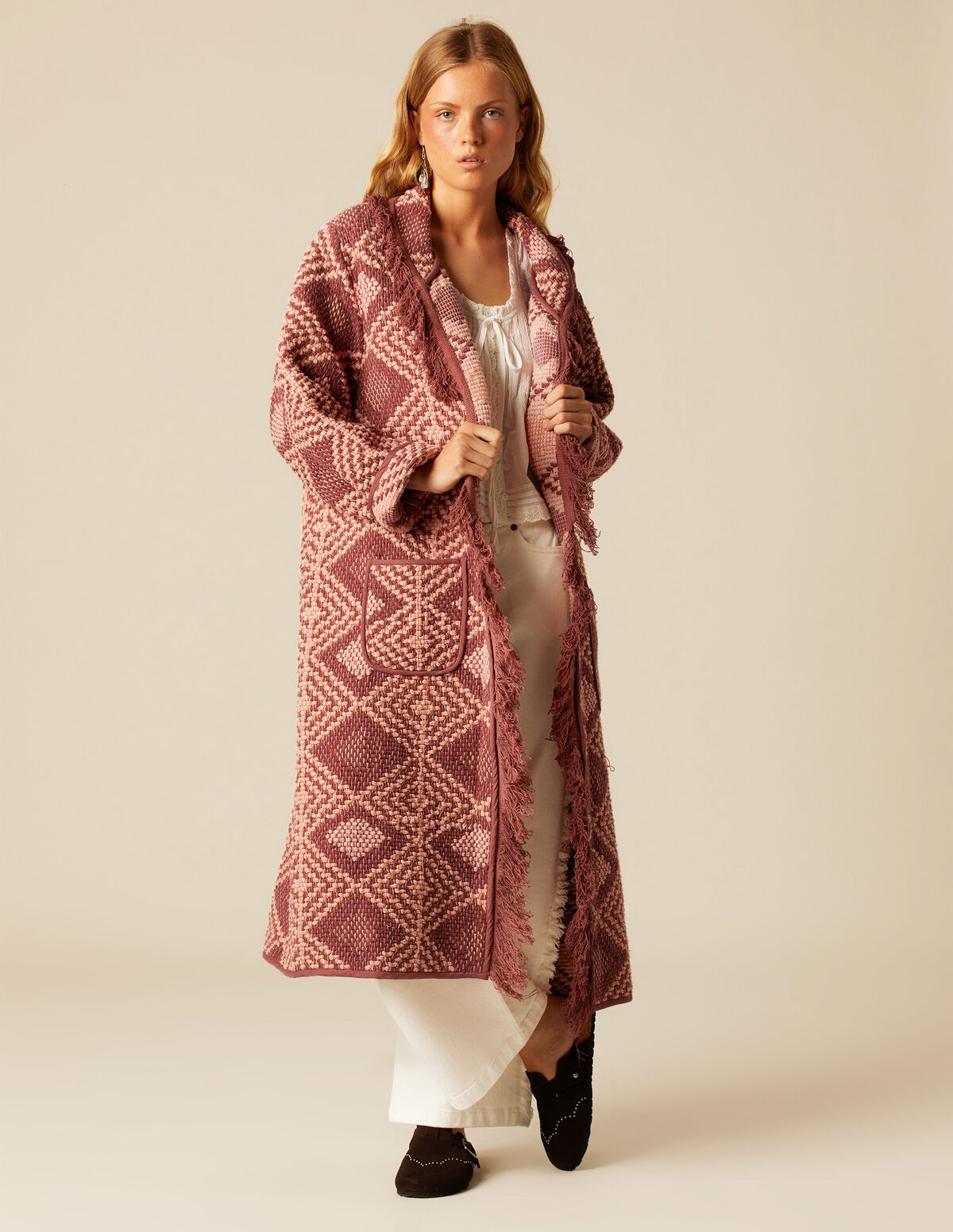 FRINGED COAT