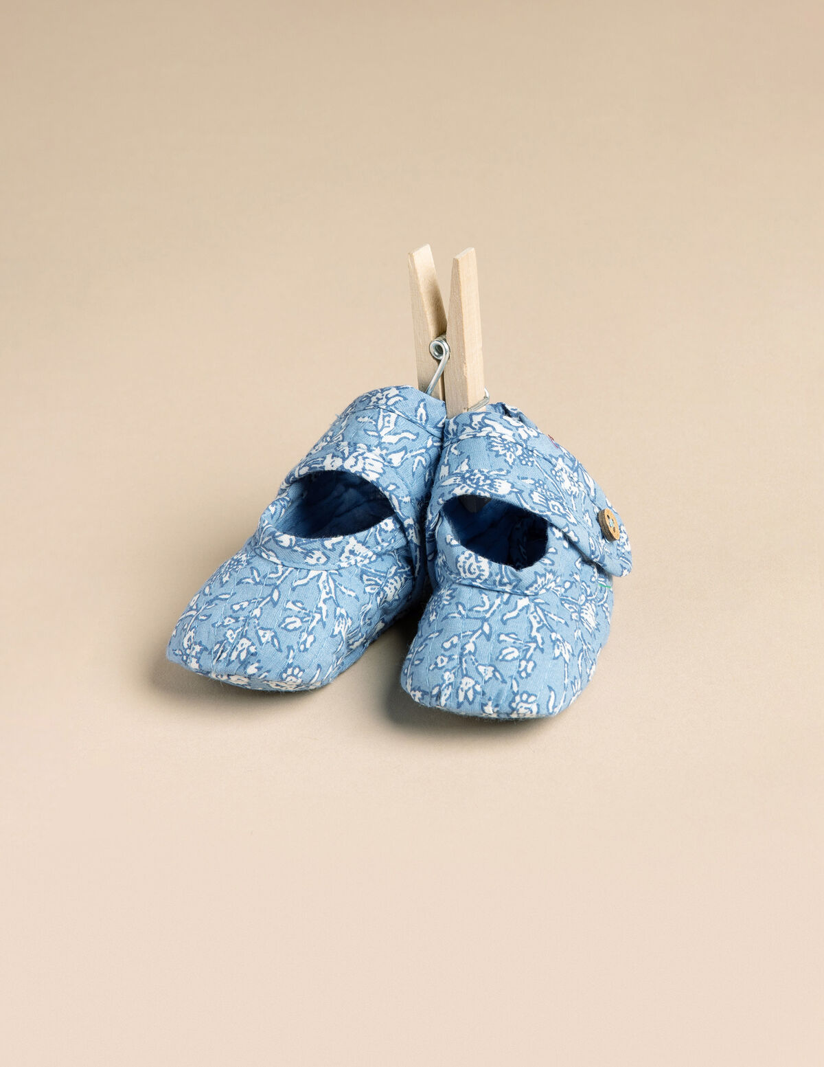 CHAUSSURES TOILE FLEURS BLEUES