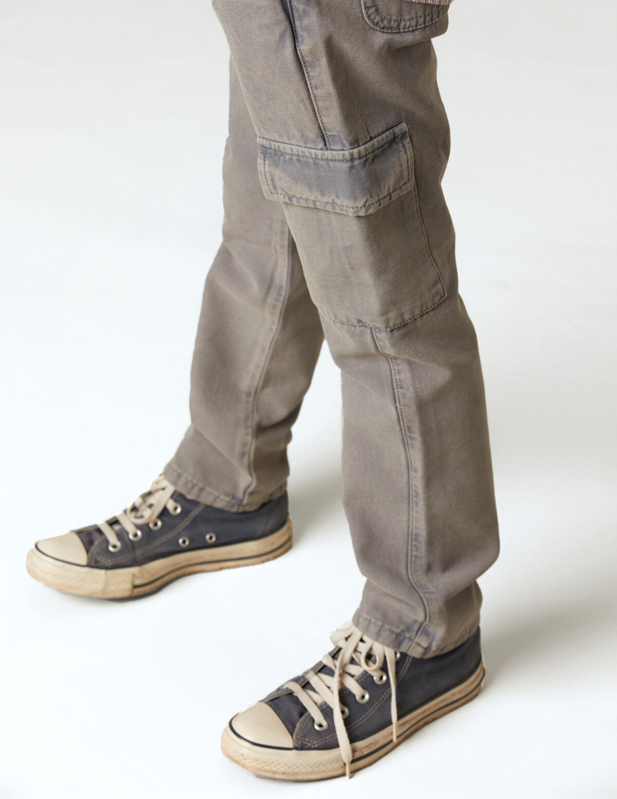 PEBBLE CARGO TROUSERS