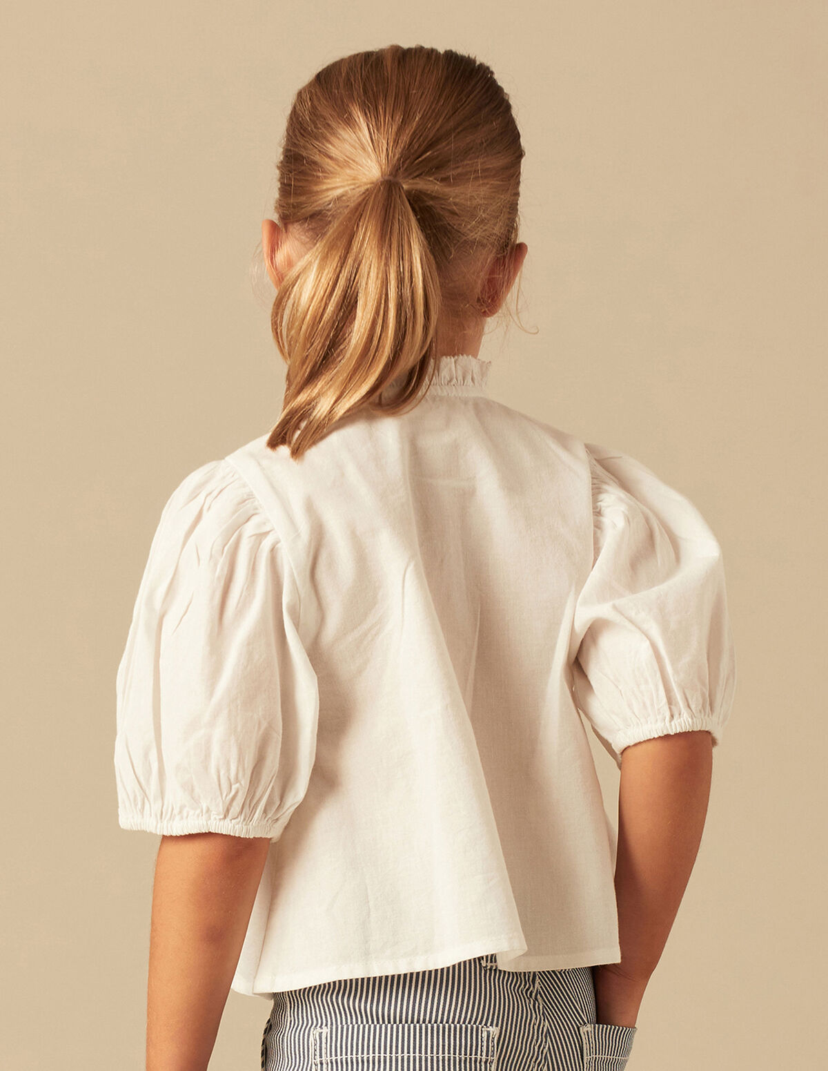 WHITE TIE SHIRT