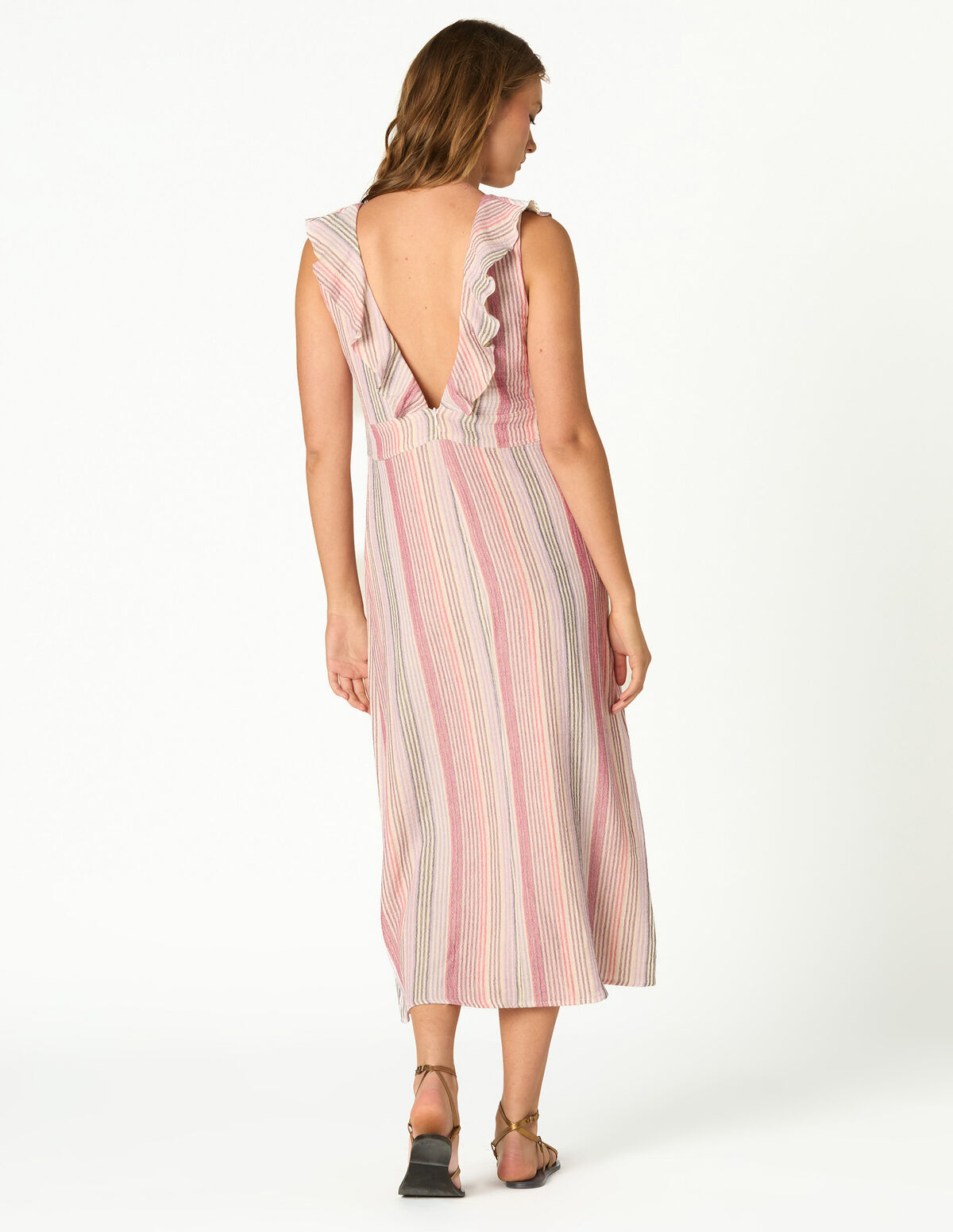 VESTIDO FOLHO CUT-OUT &Eacute;CRU