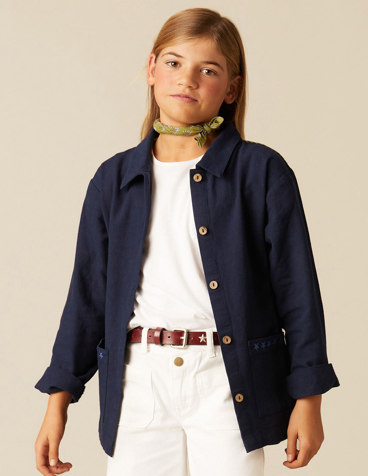 CHAQUETA AZUL BORDADOS