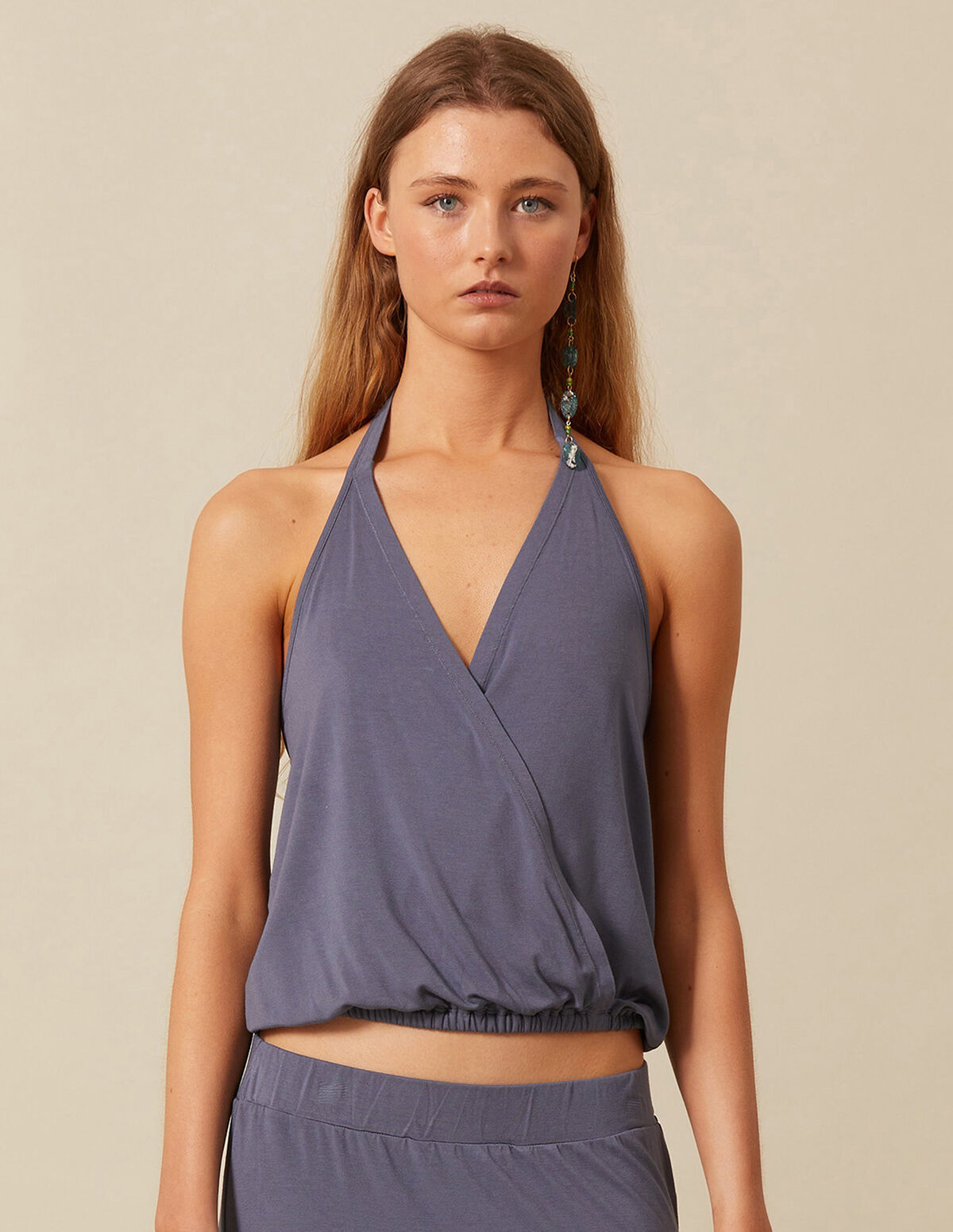 WHITE HALTER TOP