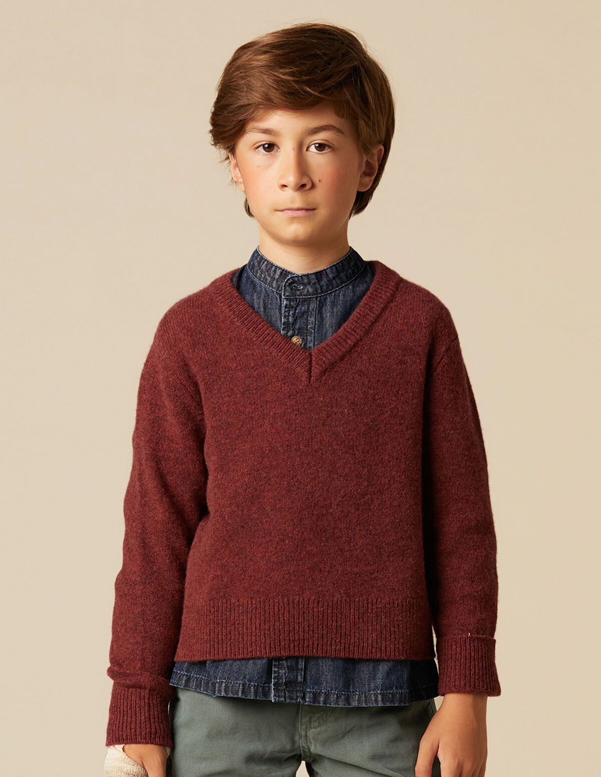 RUSSET V-NECK JUMPER