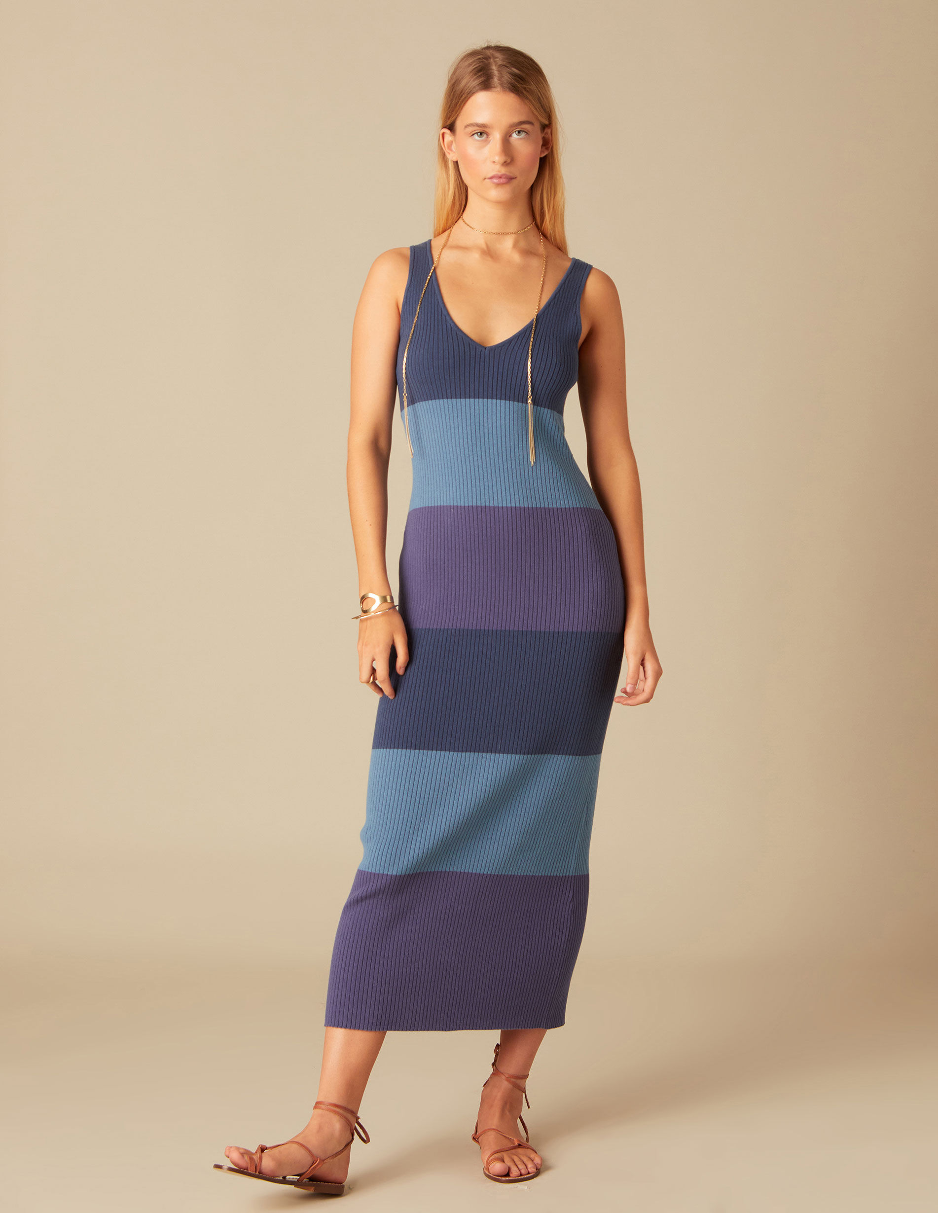 Vestidos para chica N COLI