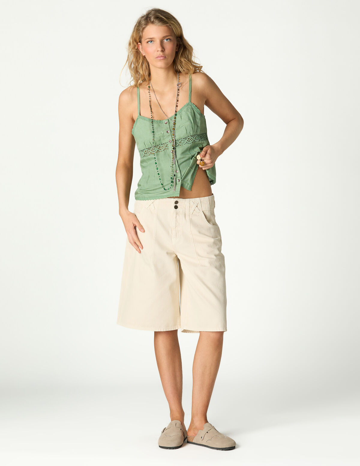 BERMUDAS DENIM &Eacute;CRU