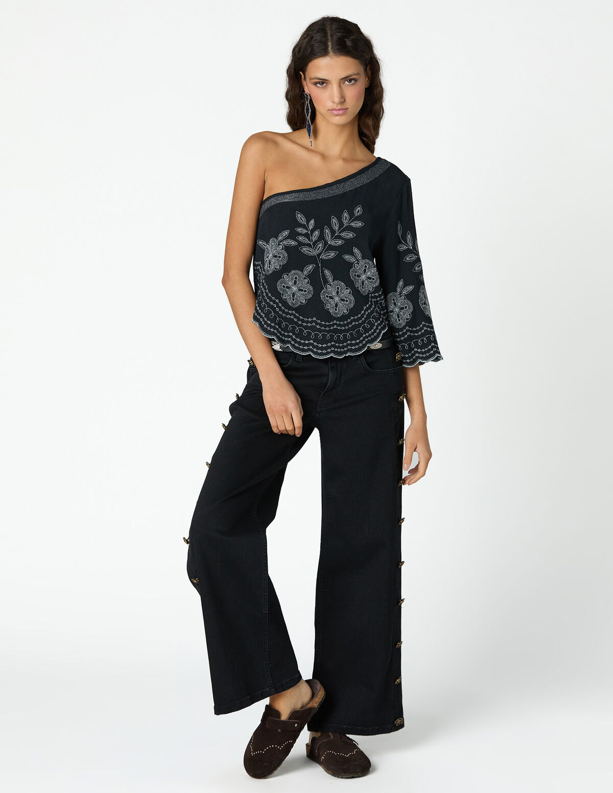 BLACK EMBROIDERED ASYMMETRIC TOP