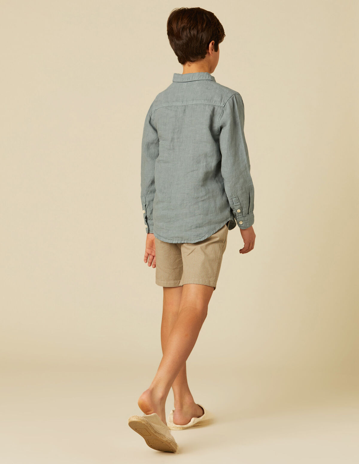 PANTALÓN CORTO WALNUT RAYA GRIS