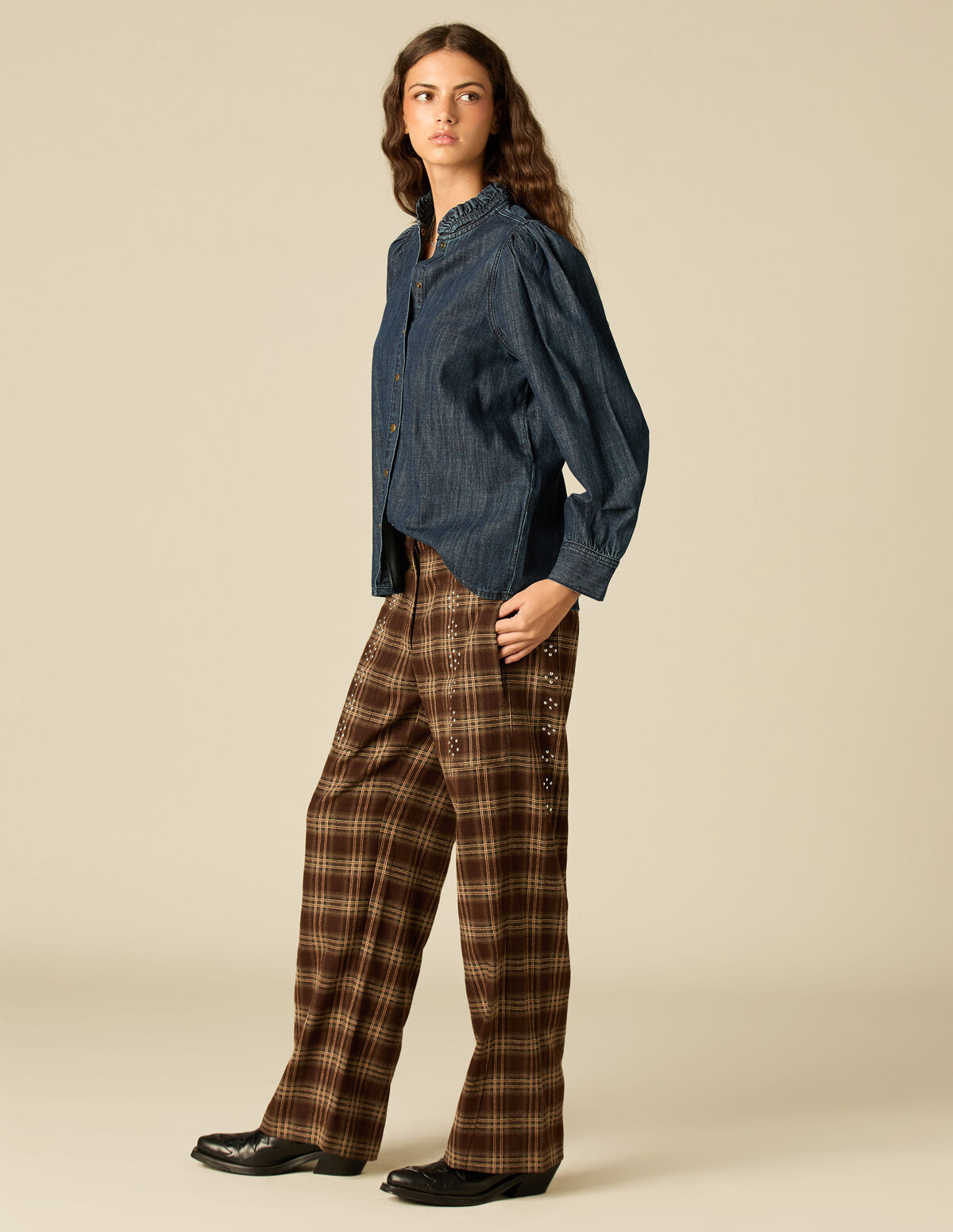 GREY CHECKED STUDDED TROUSERS