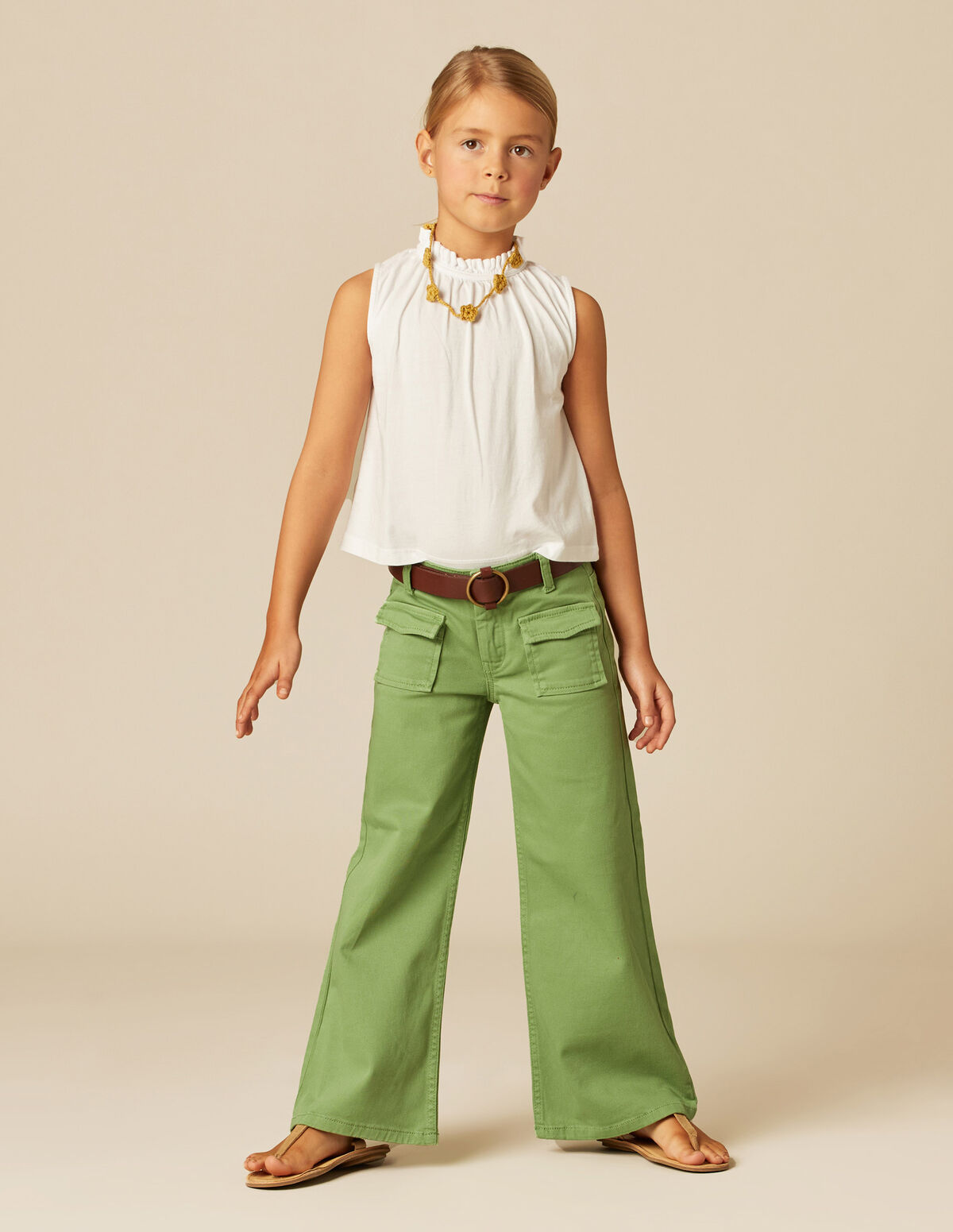 PANTALÓN BOLSILLOS TAPETA VERDE