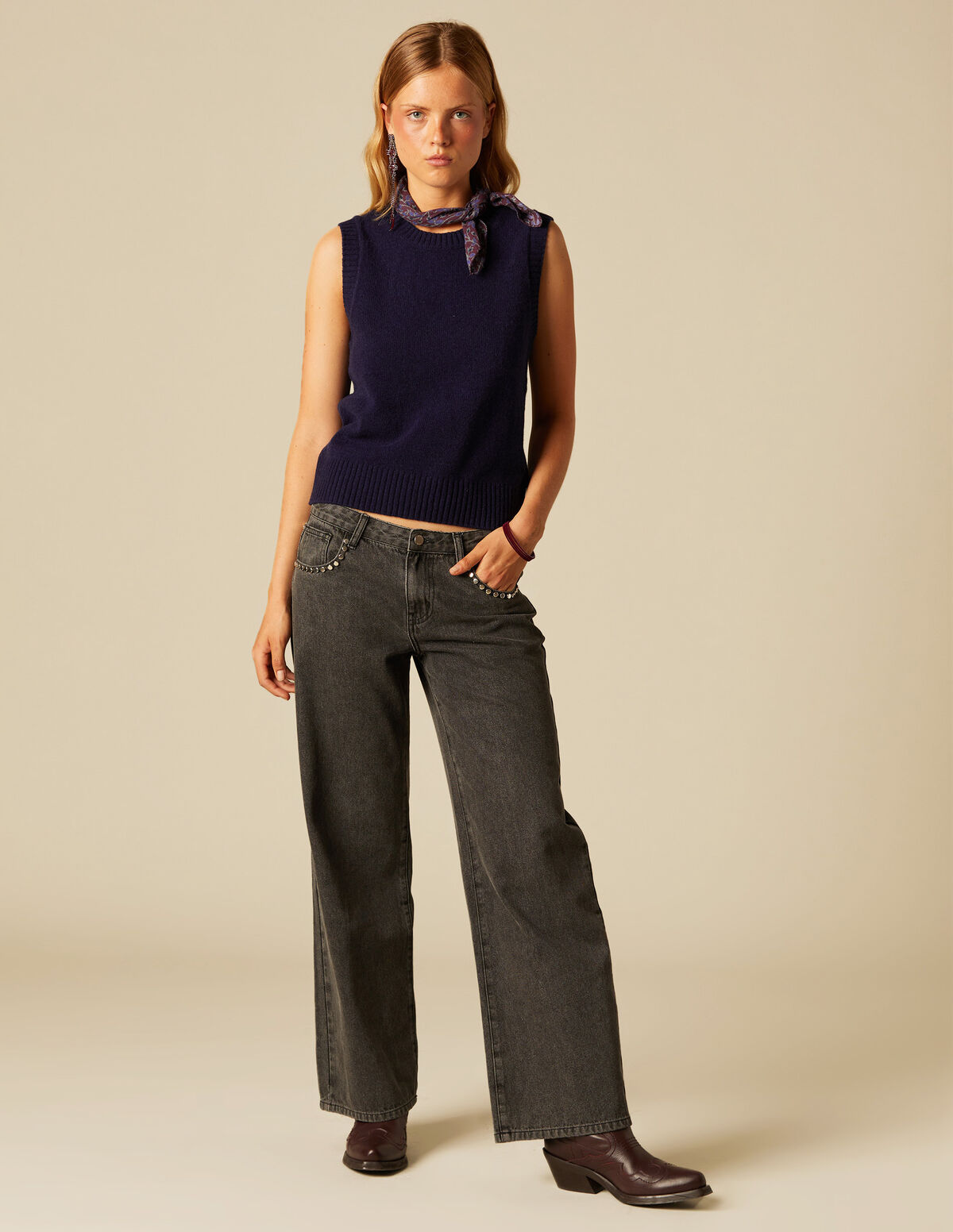 LOOK 1.27