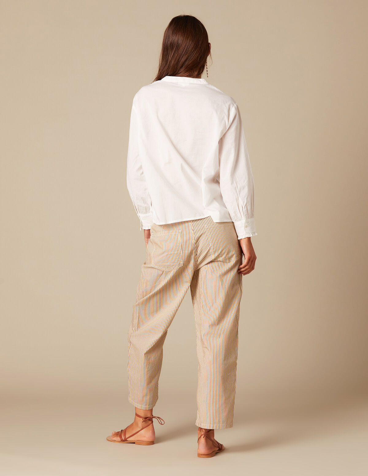 PANTALÓN MARRÓN RAYAS