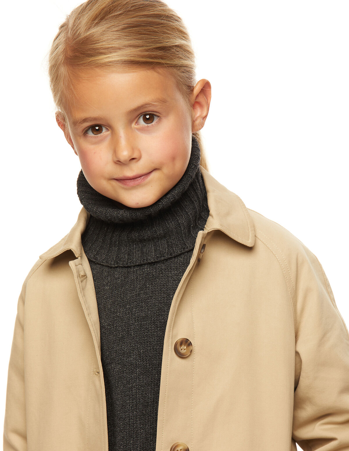 SAND-COLOURED TRENCH COAT