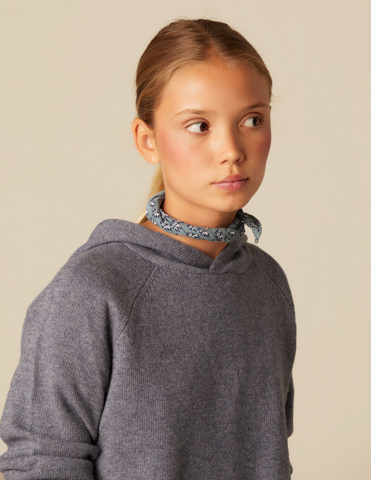 DARK BLUE HOODED JUMPER