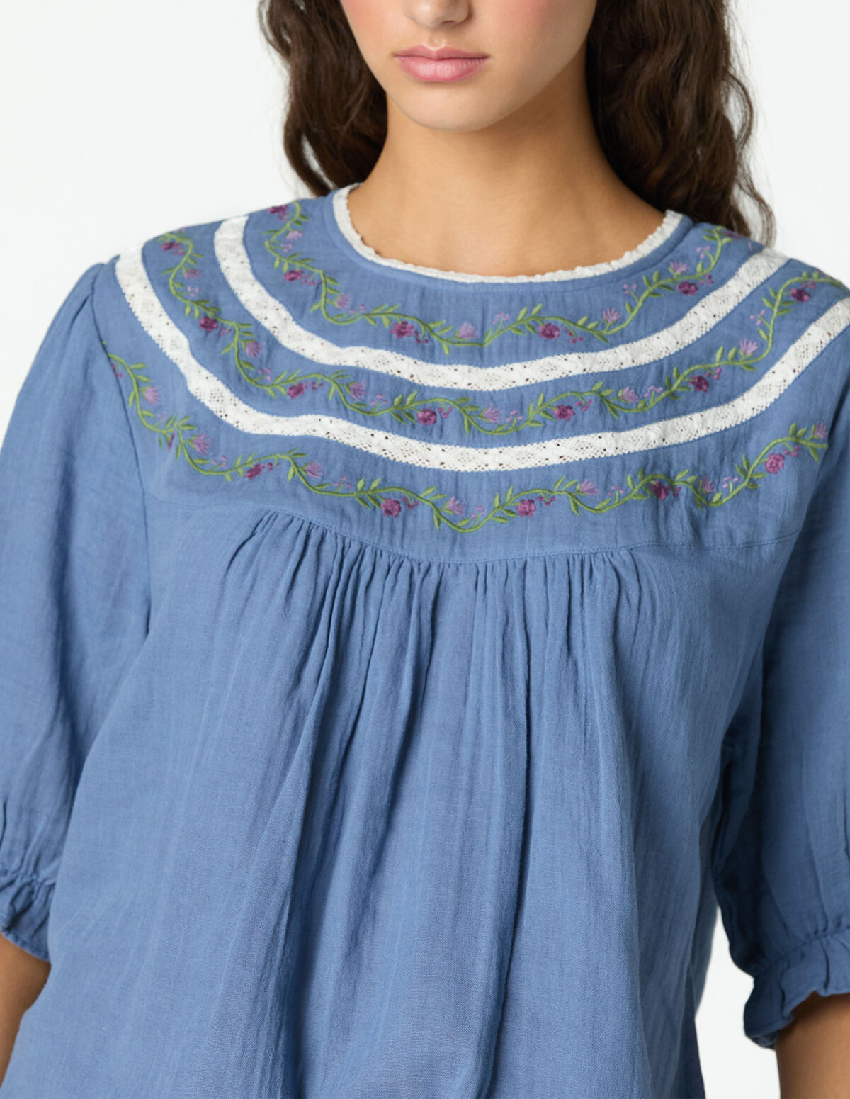 CAMISA TIRA BORDADA ANILINE BLUE