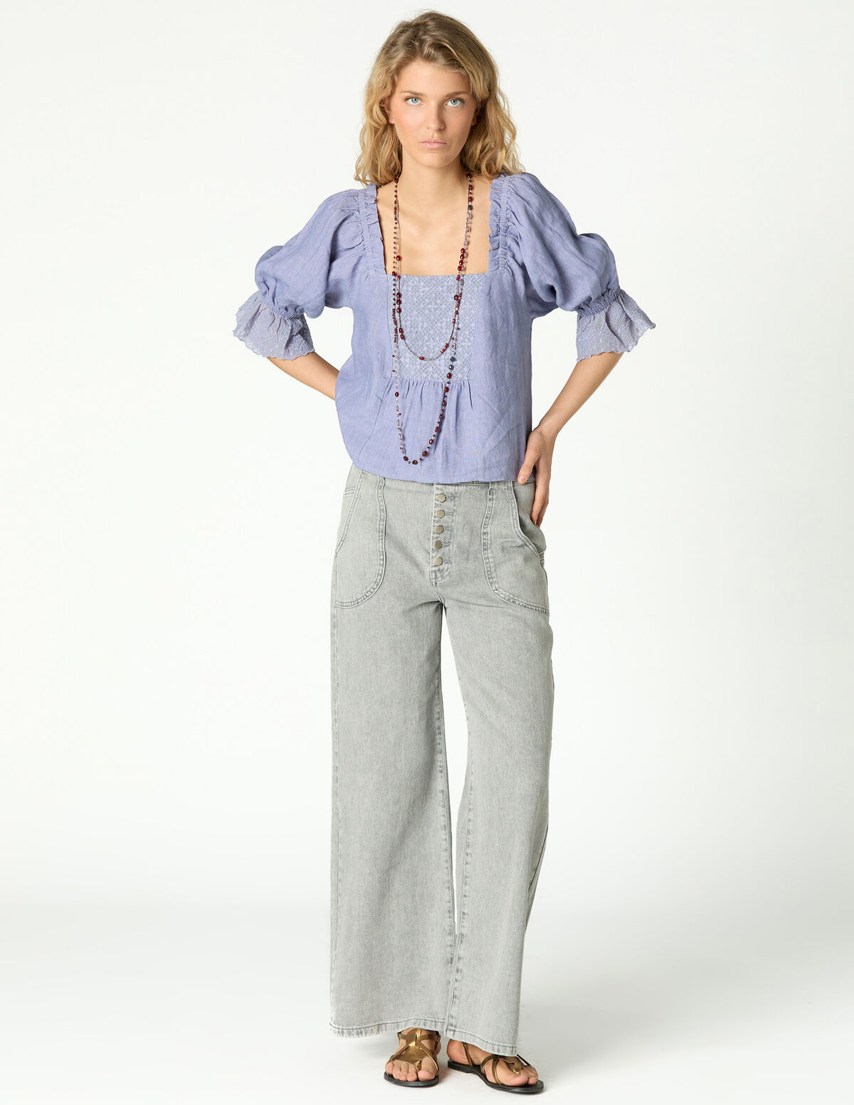 PANTAL&Oacute;N DENIM TIRO ALTO BLANCO