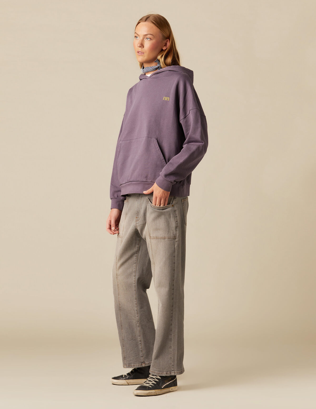 SUDADERA MORA NN