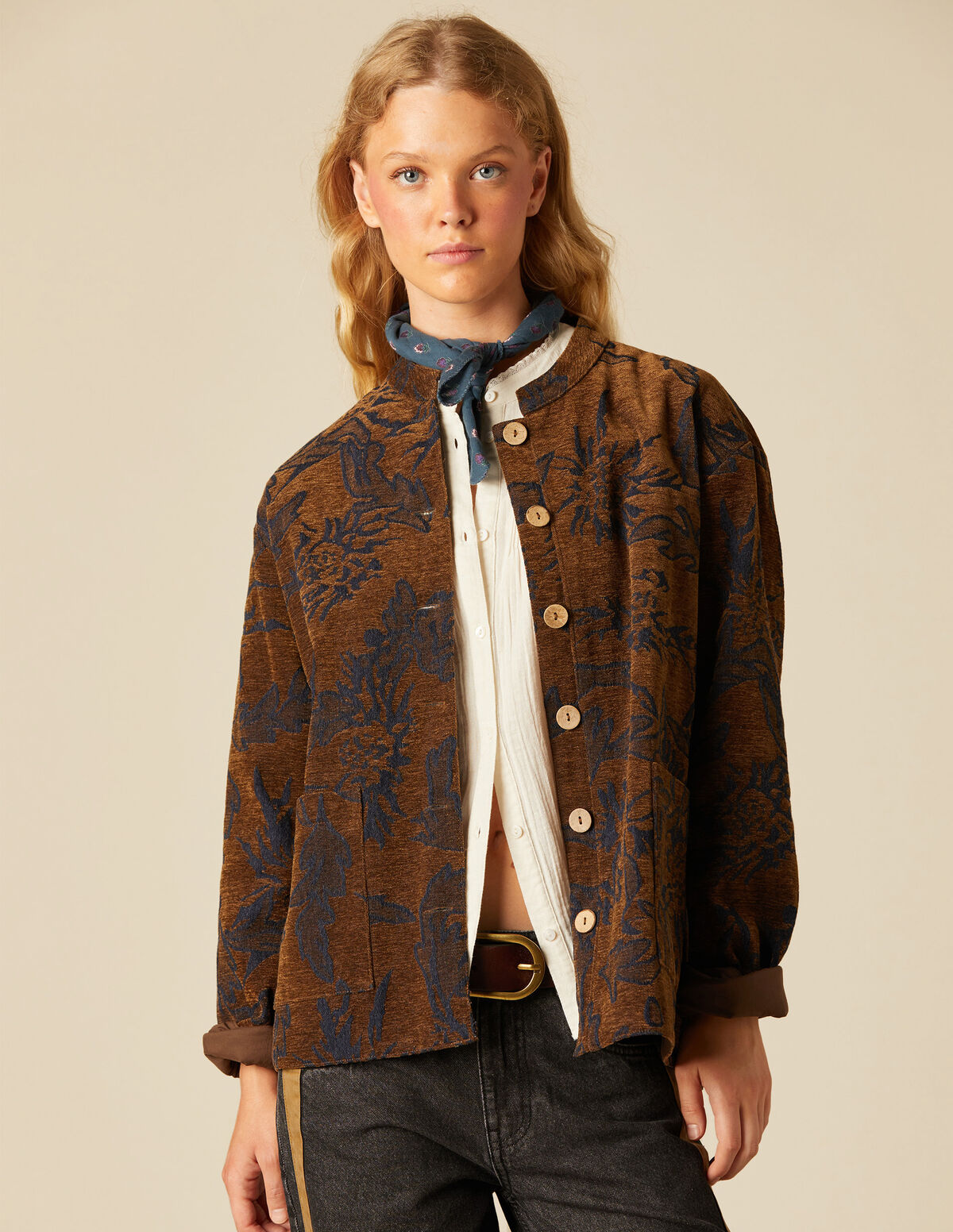 BROWN JACQUARD JACKET
