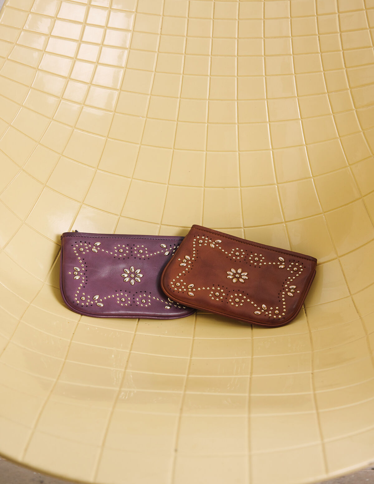 PORTA-MOEDAS TACHAS SAND