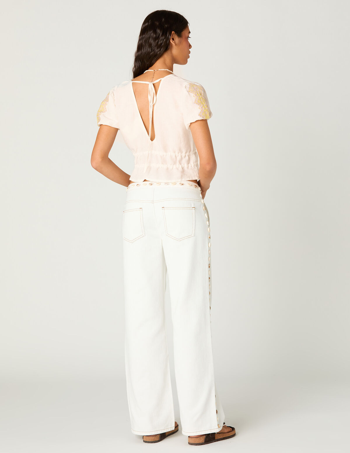 PANTALON DENIM CONCHAS 